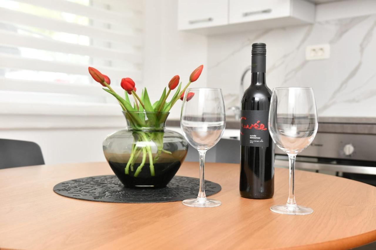 Apartman Gluic Sinj Exteriér fotografie